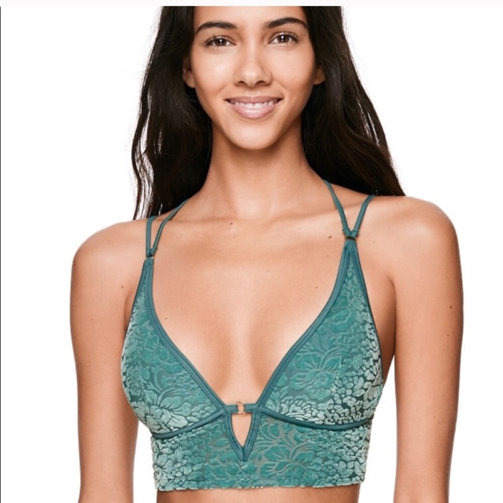 SOLD NWT VS Pink Velvet Bralette